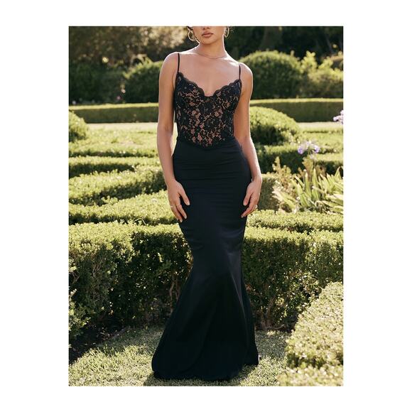 Cara black corset maxi dress - NWOT